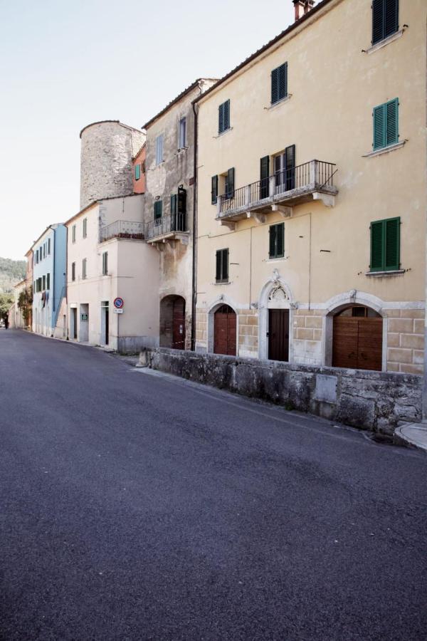 Appartamento Residenza D'Epoca Magnolia ラポラーノ・テルメ エクステリア 写真